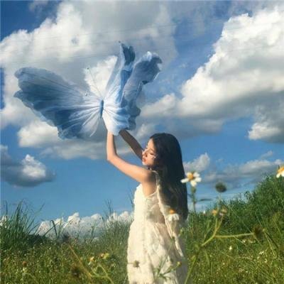 赤裸的美奈子
